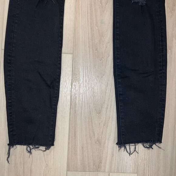 Mother Looker Ankle Fray Jeans Size 26 Guilty As Sin Distressed Black Denim - Picture 5 of 12